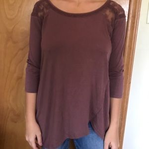 Women’s BKE by Buckle mauve assymetrical tunic top